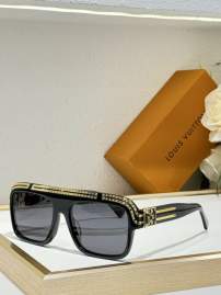 Picture of Louis Vuitton Sunglasses _SKUfw76368015fw